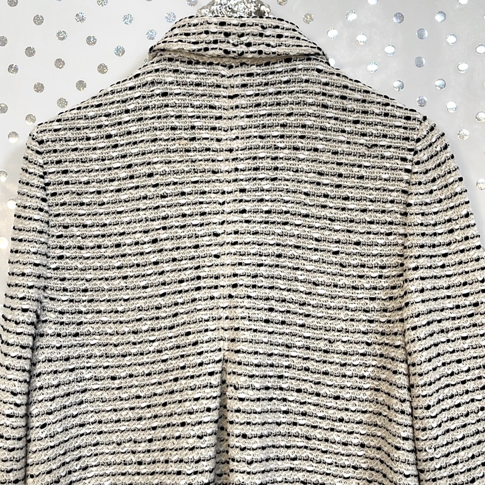 SOLD:St. John Jacket ~ - Picture 8 of 10